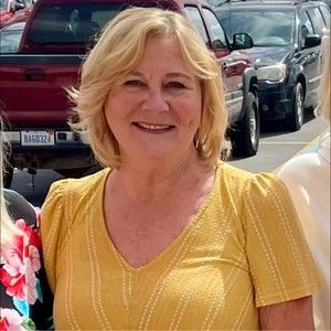 Meet your Posher, Brenda